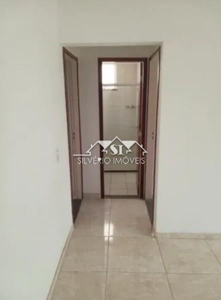 Apartamento à venda com 2 quartos, 63m² - Foto 11