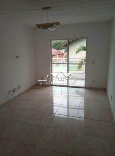 Apartamento à venda com 2 quartos, 63m² - Foto 12