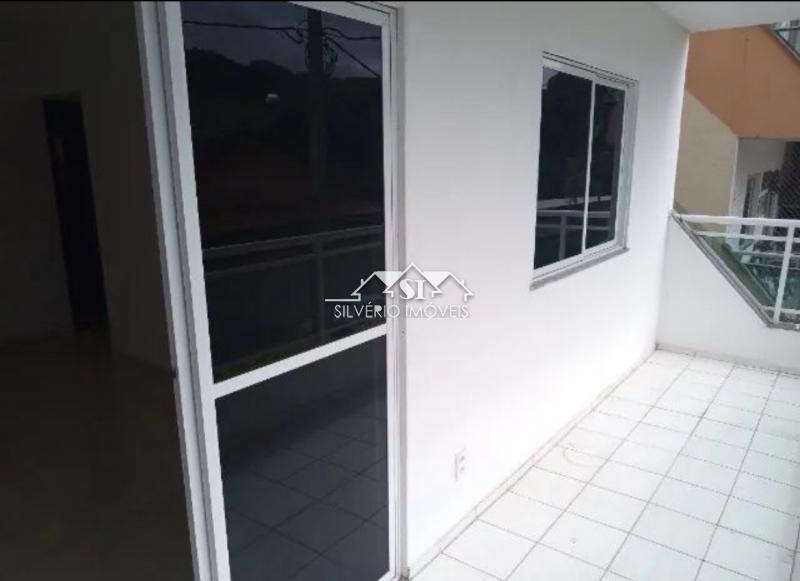 Apartamento à venda com 2 quartos, 63m² - Foto 15