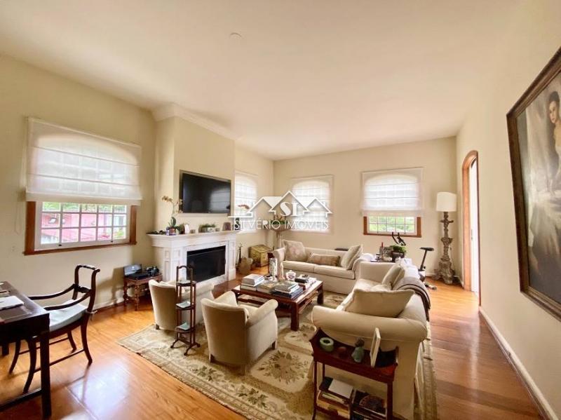 Casa à venda e aluguel com 6 quartos, 500m² - Foto 8