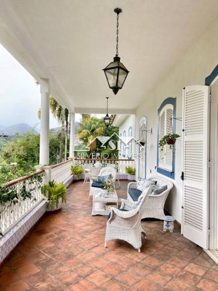 Casa à venda e aluguel com 6 quartos, 500m² - Foto 10