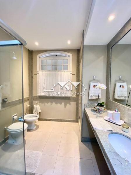 Casa à venda e aluguel com 6 quartos, 500m² - Foto 19