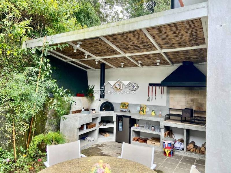 Casa à venda e aluguel com 6 quartos, 500m² - Foto 28