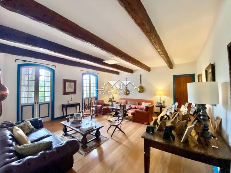 Casa à venda e aluguel com 6 quartos, 500m² - Foto 43