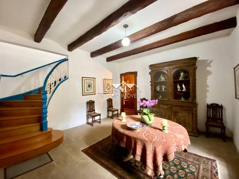 Casa à venda e aluguel com 6 quartos, 500m² - Foto 47