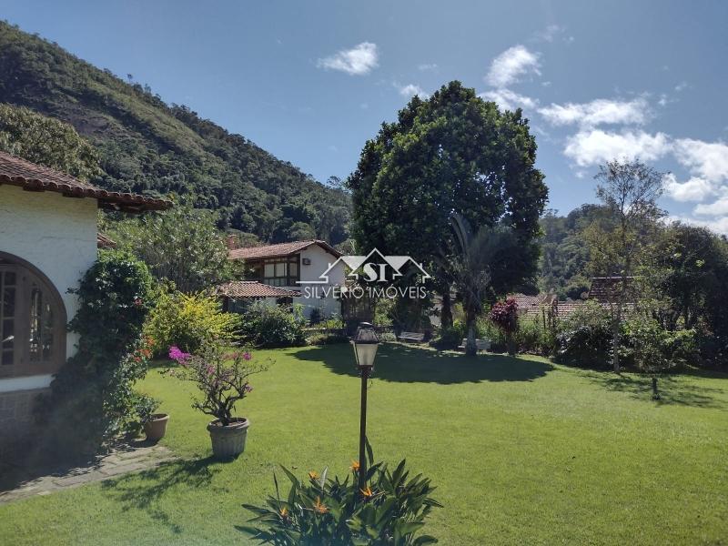 Apartamento à venda com 3 quartos, 85m² - Foto 2