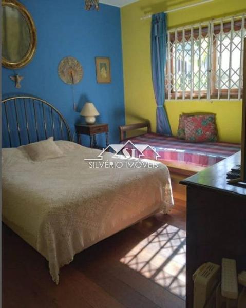 Casa à venda com 9 quartos, 500m² - Foto 6