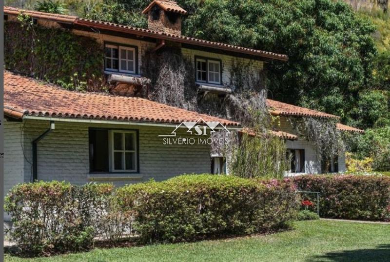 Casa à venda com 9 quartos, 500m² - Foto 7