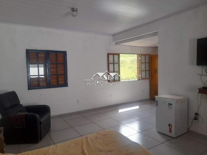 Fazenda à venda com 4 quartos, 350m² - Foto 13