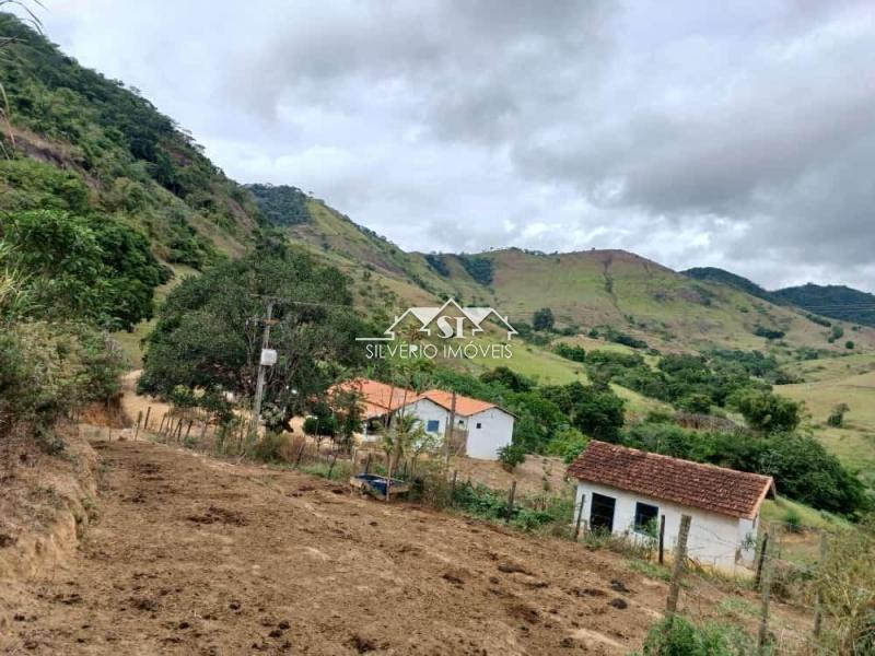 Fazenda à venda com 4 quartos, 350m² - Foto 34