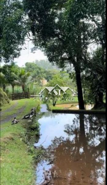 Fazenda à venda com 4 quartos, 403m² - Foto 11