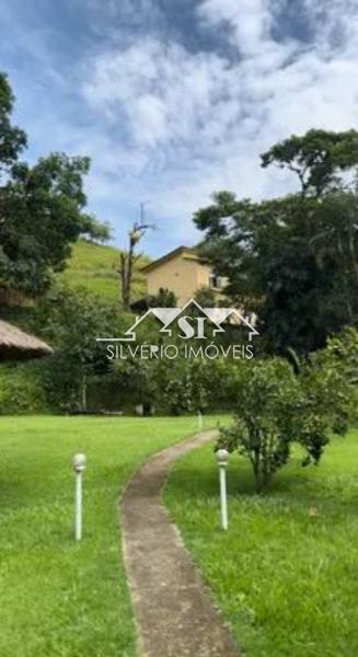 Fazenda à venda com 4 quartos, 403m² - Foto 17