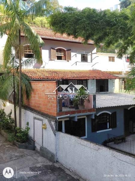 Casa em Nogueira - Petrópolis/RJ  - 7 Quartos