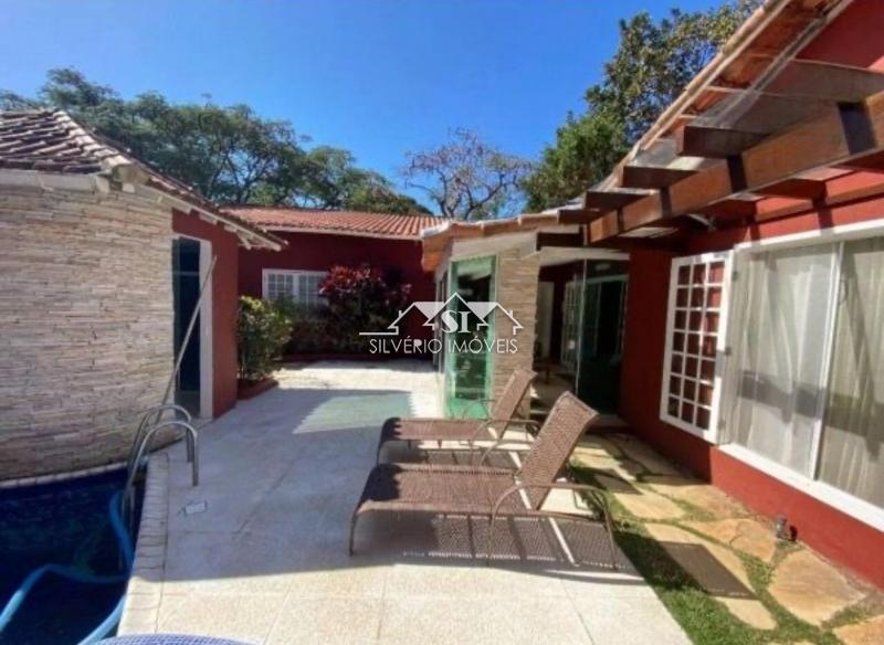 Casa à venda e aluguel com 4 quartos, 132m² - Foto 3