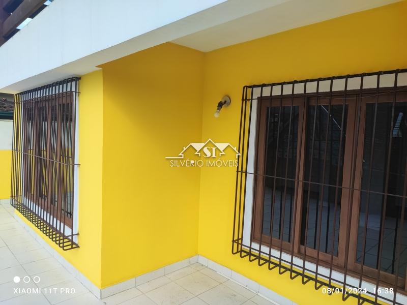 Casa para alugar com 4 quartos, 240m² - Foto 19