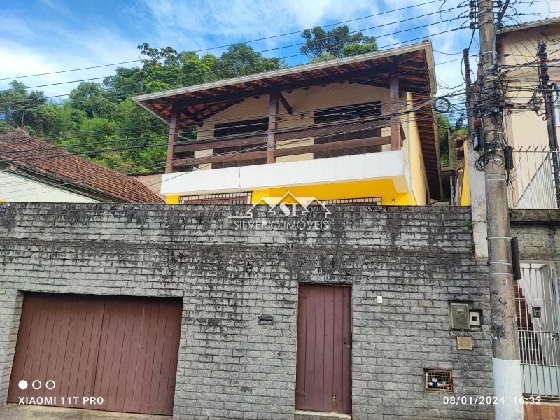 Casa em Valparaíso - Petrópolis/RJ  - 4 Quartos