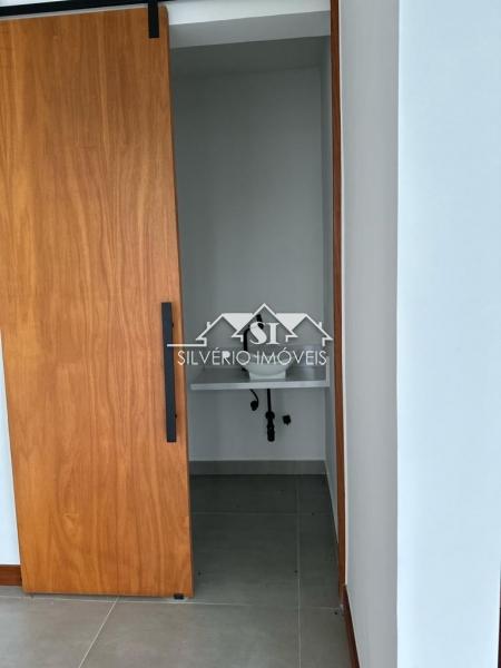 Casa à venda com 3 quartos, 200m² - Foto 10