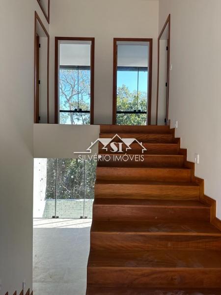 Casa à venda com 3 quartos, 200m² - Foto 18