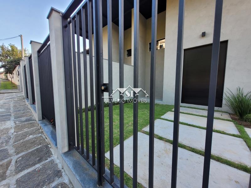 Casa à venda com 3 quartos, 200m² - Foto 25
