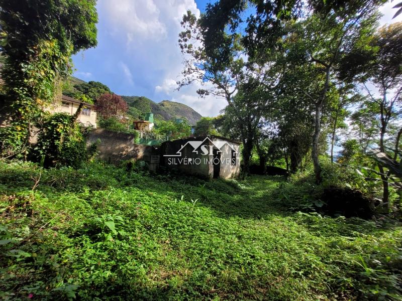 Terreno em Quitandinha - Petrópolis/RJ 