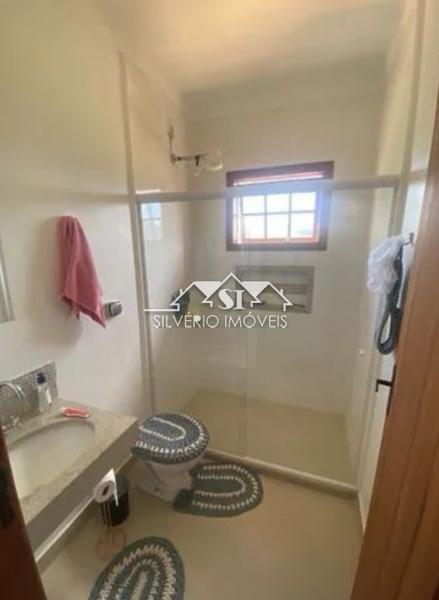 Casa à venda com 2 quartos, 105m² - Foto 3