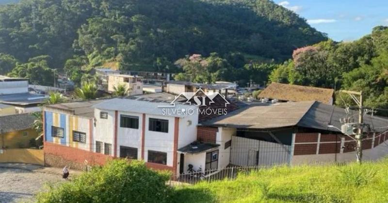 Galpão em Posse - Petrópolis/RJ 