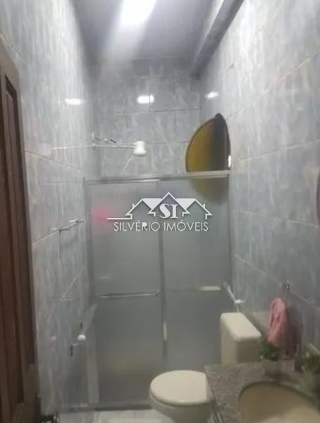 Casa à venda com 3 quartos, 85m² - Foto 2