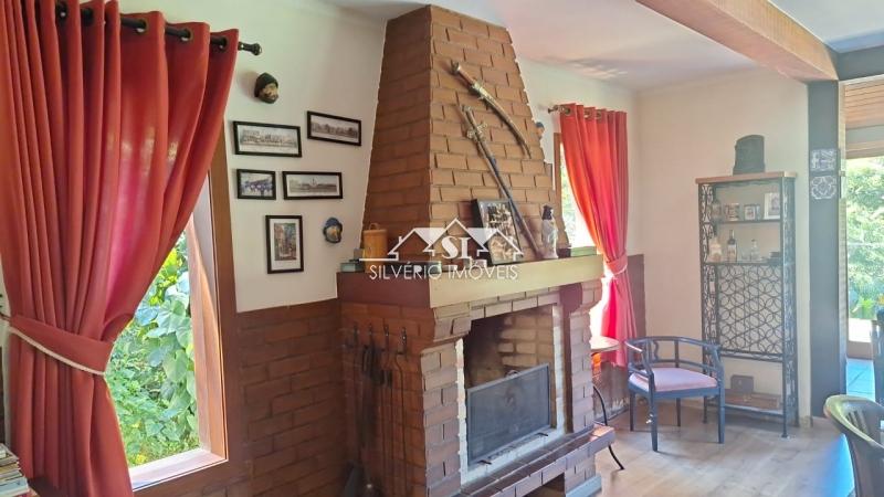 Casa à venda com 3 quartos, 350m² - Foto 6