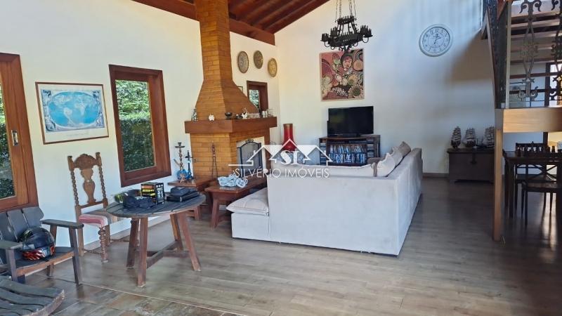 Casa à venda com 3 quartos, 350m² - Foto 7
