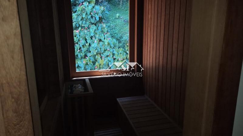 Casa à venda com 3 quartos, 350m² - Foto 14