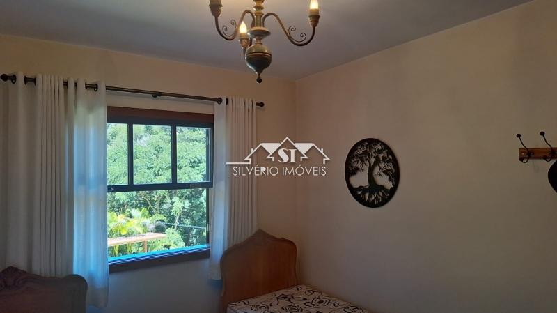 Casa à venda com 3 quartos, 350m² - Foto 18