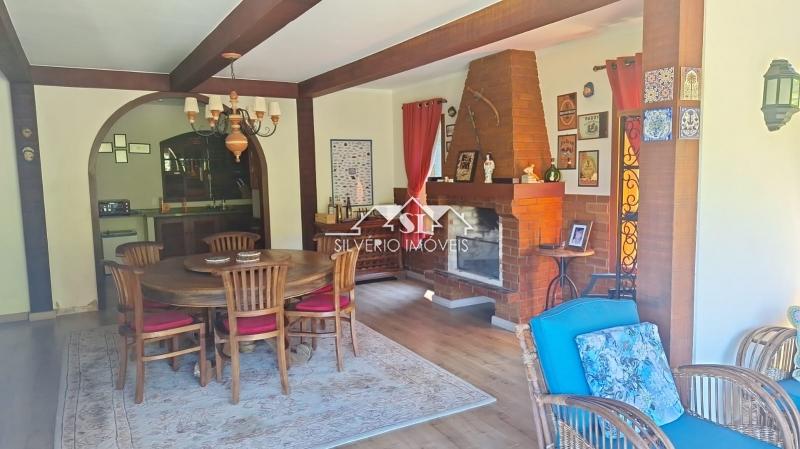 Casa à venda com 3 quartos, 350m² - Foto 20