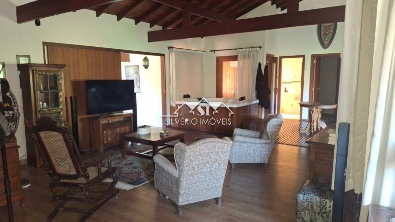 Casa à venda com 3 quartos, 350m² - Foto 19