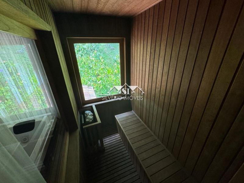 Casa à venda com 3 quartos, 350m² - Foto 42
