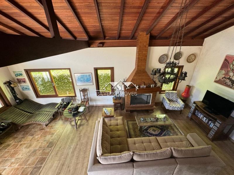 Casa à venda com 3 quartos, 350m² - Foto 47