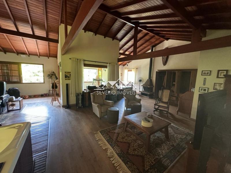 Casa à venda com 3 quartos, 350m² - Foto 50