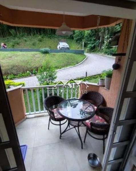 Apartamento à venda com 3 quartos, 76m² - Foto 3