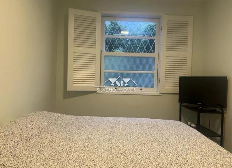 Chácara à venda com 5 quartos, 460m² - Foto 9