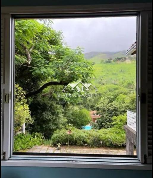 Chácara à venda com 5 quartos, 460m² - Foto 11