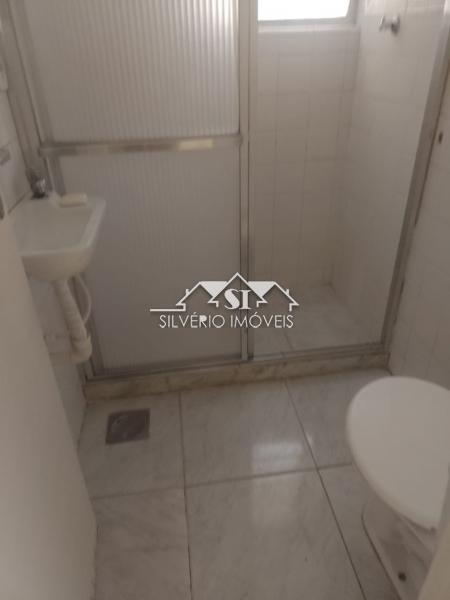 Casa à venda com 3 quartos, 75m² - Foto 16