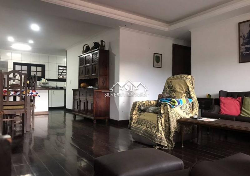 Casa à venda e aluguel com 7 quartos, 560m² - Foto 17