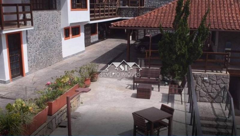 Casa à venda e aluguel com 7 quartos, 560m² - Foto 6