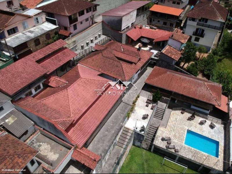 Casa à venda e aluguel com 7 quartos, 560m² - Foto 3