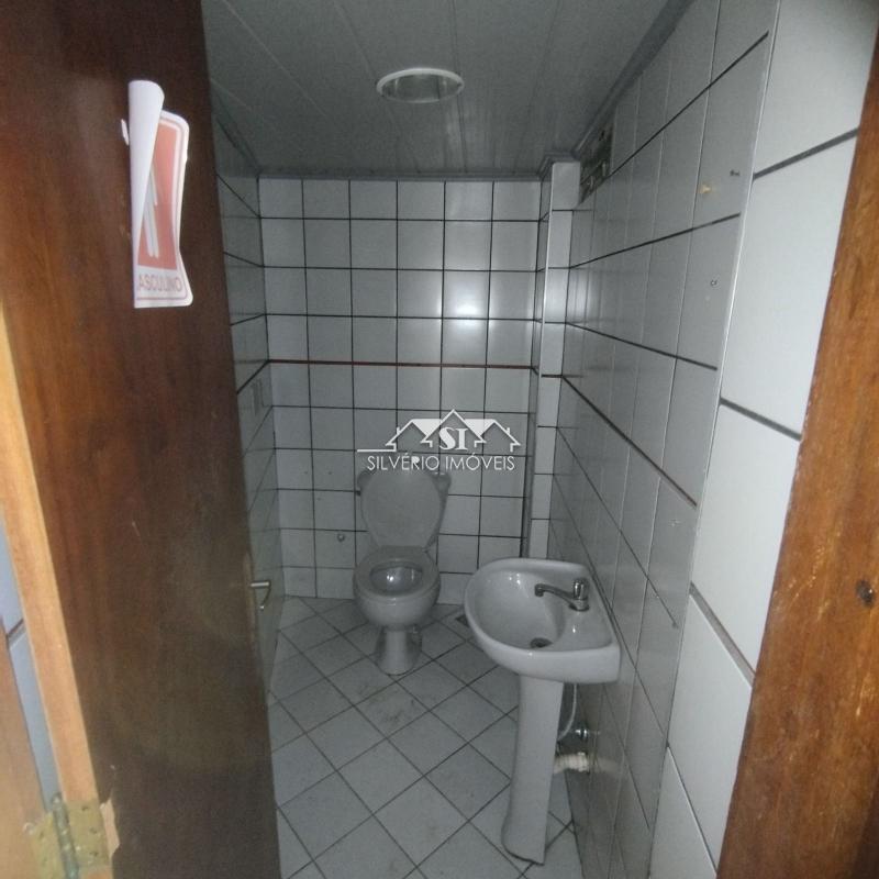 Imóvel Comercial para Alugar em Centro, Petrópolis - RJ - Foto 15