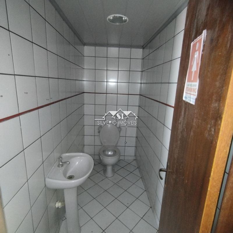 Imóvel Comercial para Alugar em Centro, Petrópolis - RJ - Foto 2