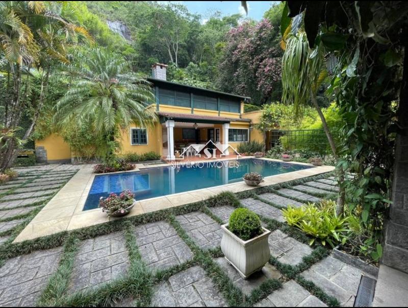 Casa à venda e aluguel com 4 quartos, 270m² - Foto 5