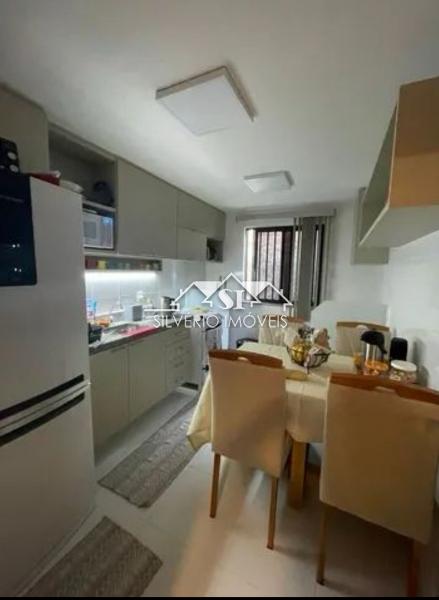 Apartamento à venda com 3 quartos, 80m² - Foto 4