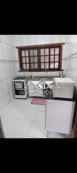 Casa à venda com 3 quartos, 185m² - Foto 8