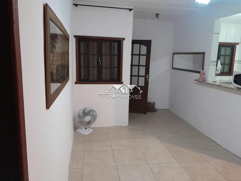Casa à venda com 3 quartos, 185m² - Foto 14