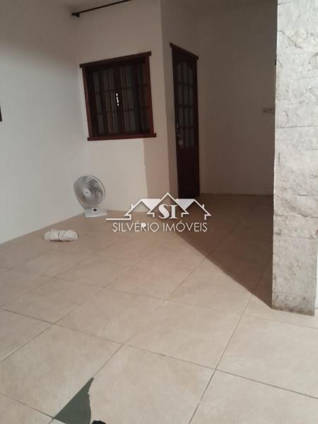 Casa à venda com 3 quartos, 185m² - Foto 18